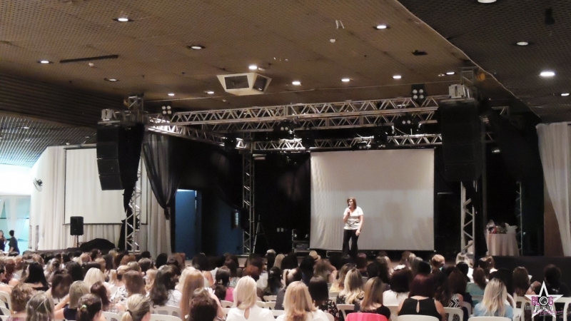 Nelma Penteado na palestra 