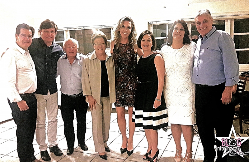 Helton Ribeiro, Mauricio Baroni, Roberto Miguita e sua esposa, Ana Bittencourt Baroni, Alexandra Brunetti, Silvia Cervo e Fuad Martinez