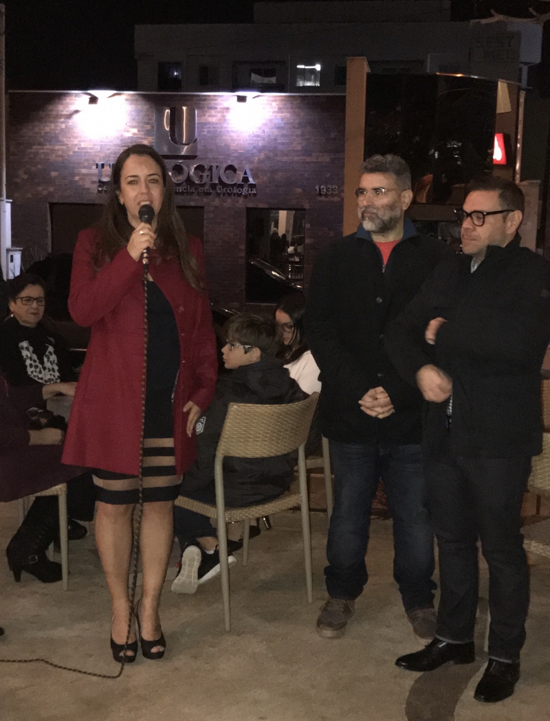 Dulci Mori, André Barreto e Anderson Leite na inauguração da nova varanda do Frans Café Indaiatuba