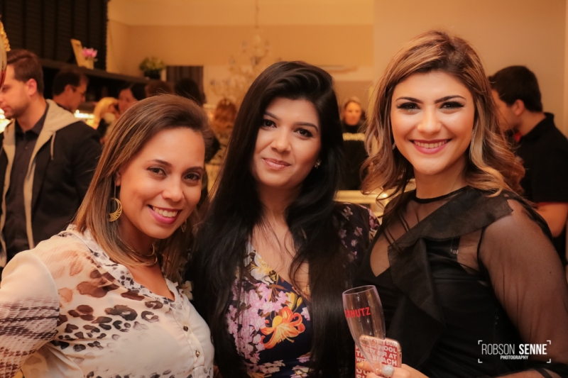 Carla Mattos, Taty Santos e eu <3